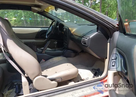 2002 Chevrolet Camaro Z28 z USA, uszkodzony, nr VIN 2G1FP22G622157442